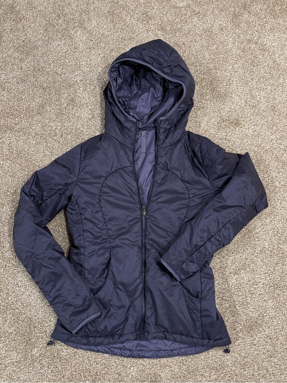 Lululemon reversible puffer jacket size 6